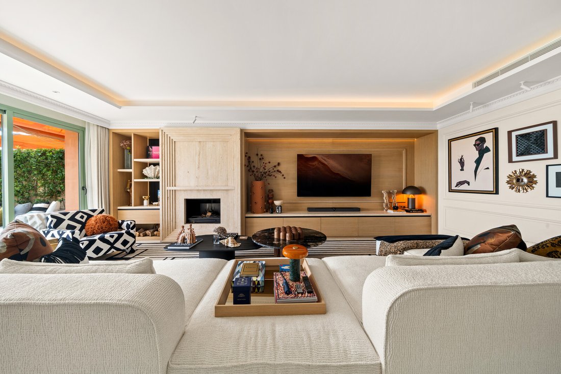 Apartment in Cancelada, Estepona, Andalusia 2 - 18481975