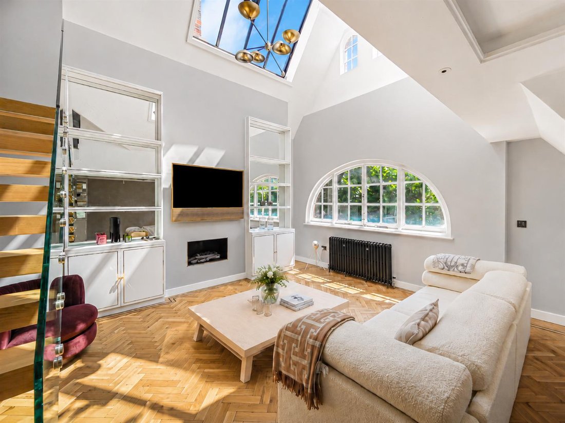 Apartment in Chelsea, Kensington And Chelsea, England 1 - 17983725