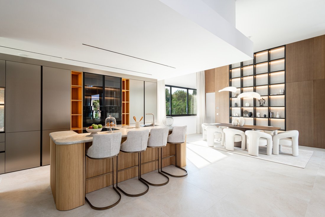 Villa in Nueva Andalucia, Marbella, Spain 3 - 11535613