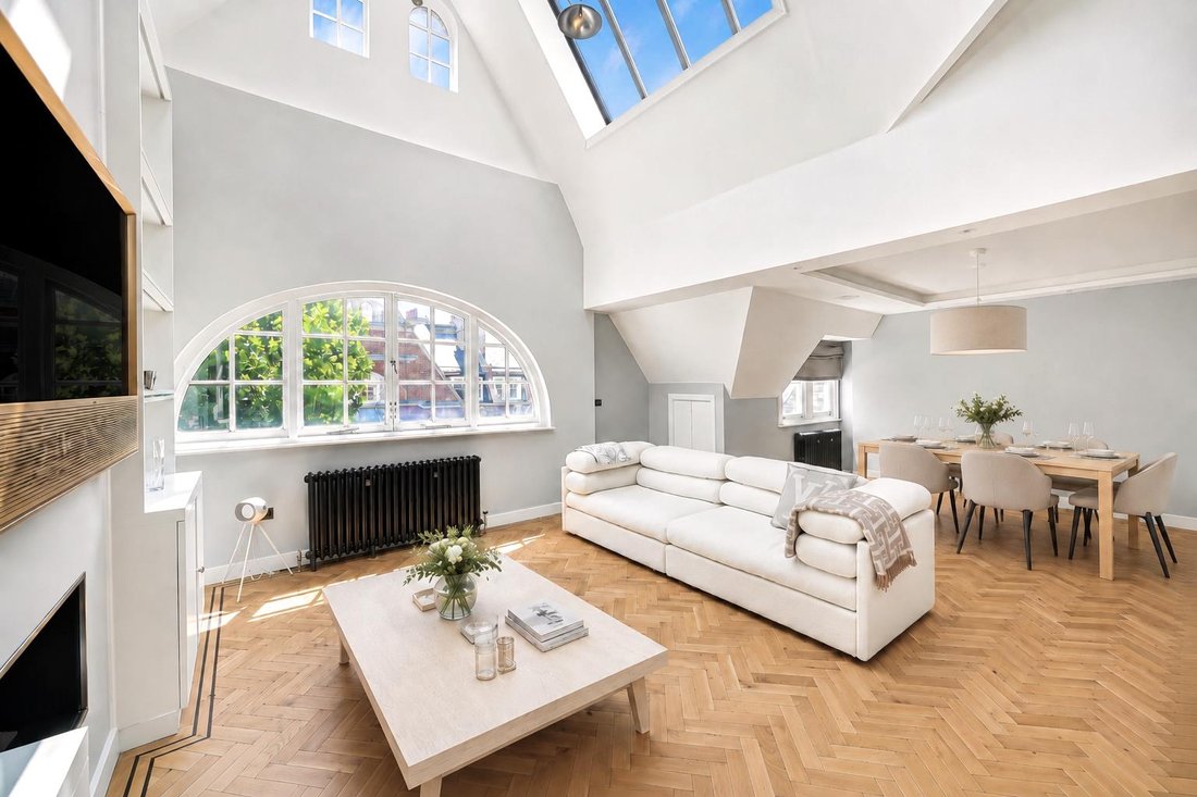 Apartment in Chelsea, Kensington And Chelsea, England 4 - 17983725