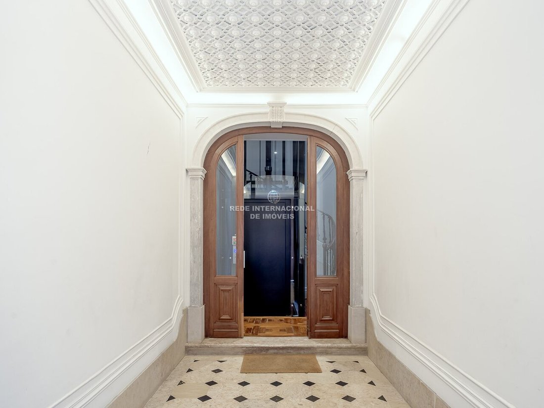 Apartment in Alcantara, Lisbon, Portugal 3 - 17850313