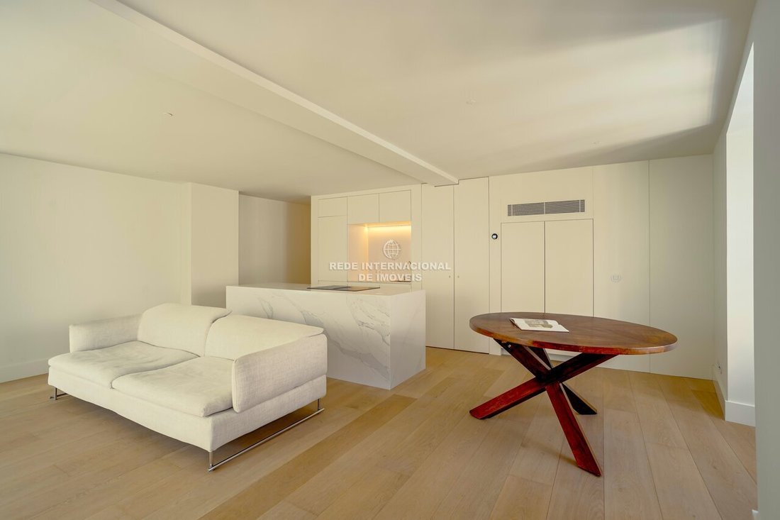 Apartment in Santo Antonio, Lisbon, Portugal 2 - 17850320