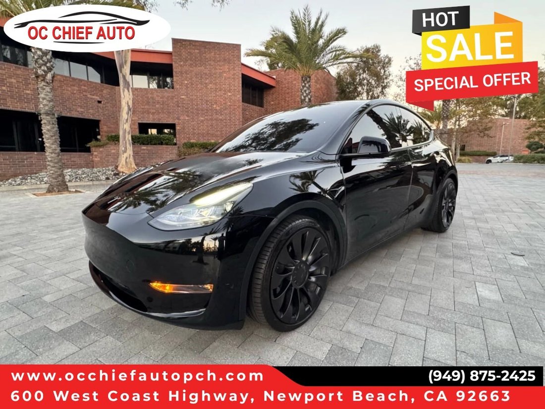 Suv in Newport Beach, CA, United States 1 - 18481740