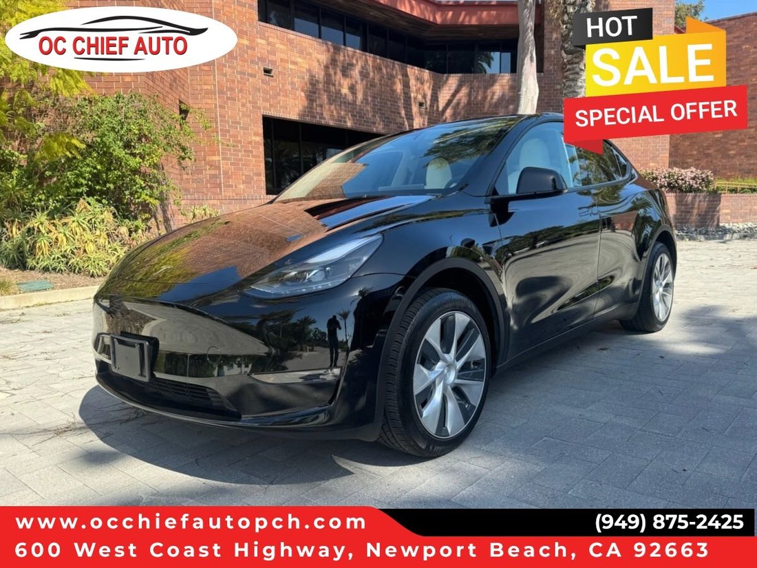 Suv in Newport Beach, CA, United States 1 - 18481732