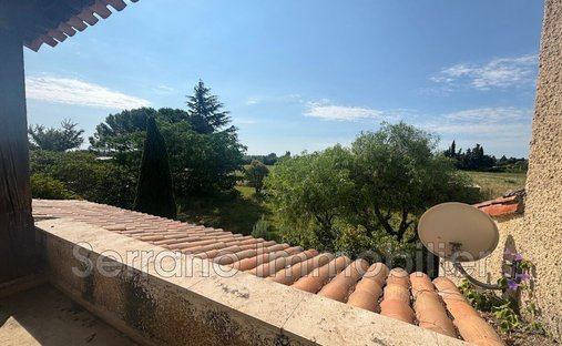 Villa in Les Cariatides, Beaucaire, France 1