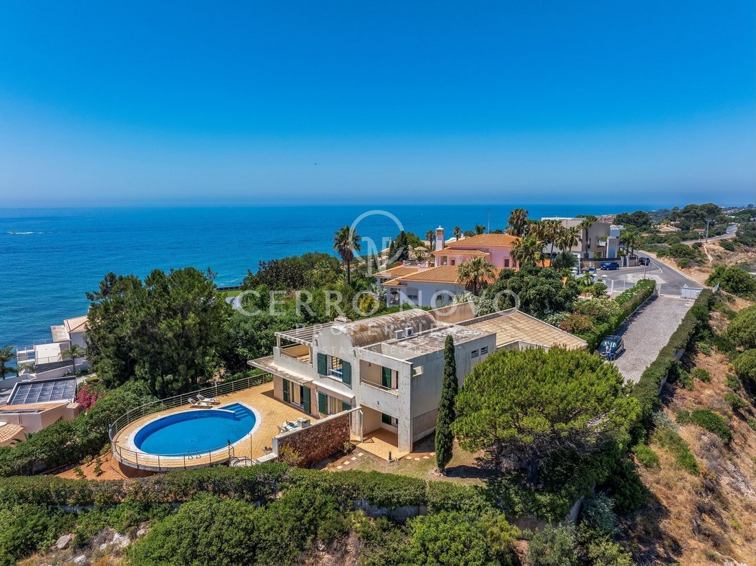 Villa in Olhos de Agua, Algarve, Portugal 2 - 18481893
