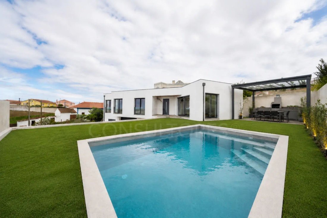 Villa in Lourinha e Atalaia, Lisbon, Portugal 2 - 16986457