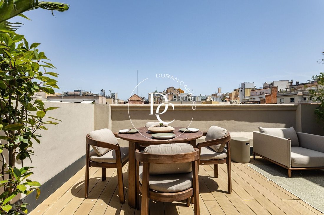 Penthouse in Eixample, Barcelona, Spain 5 - 14686104