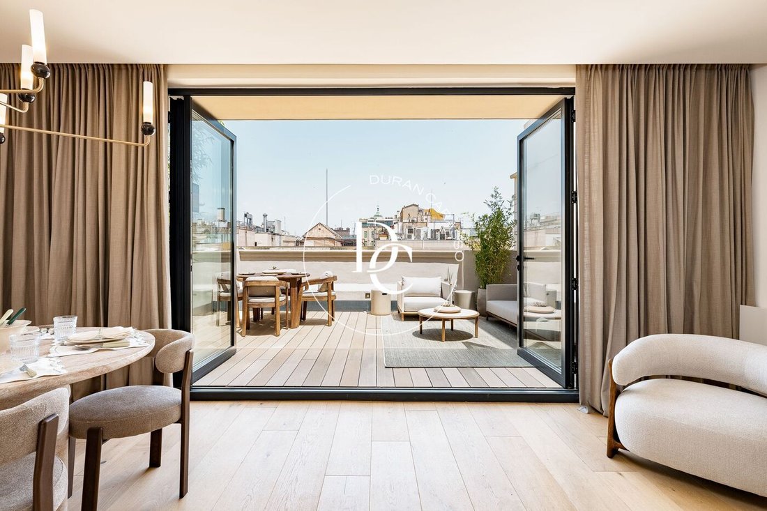 Penthouse in Eixample, Barcelona, Spain 1 - 14686104