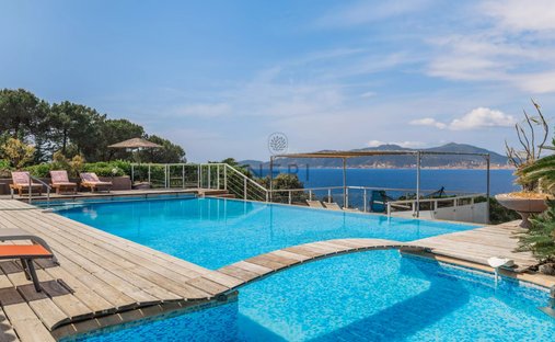 Villa in Pietrosella, Corsica, France 1