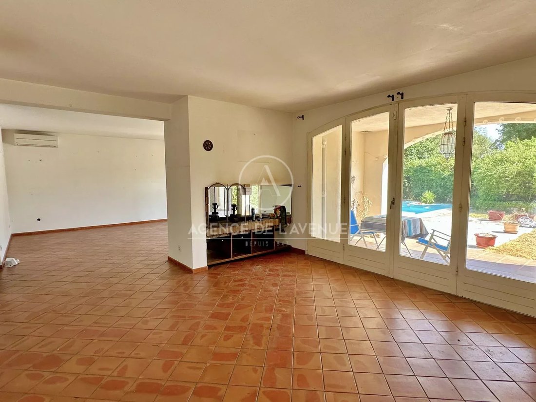 House in Donicarde-Barban, La Seyne-sur-Mer, France 4 - 16649263