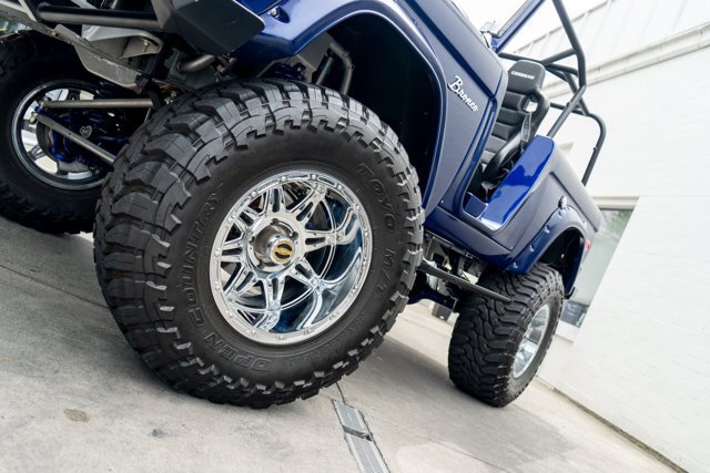 Suv in Bellevue, WA, United States 4 - 18426193