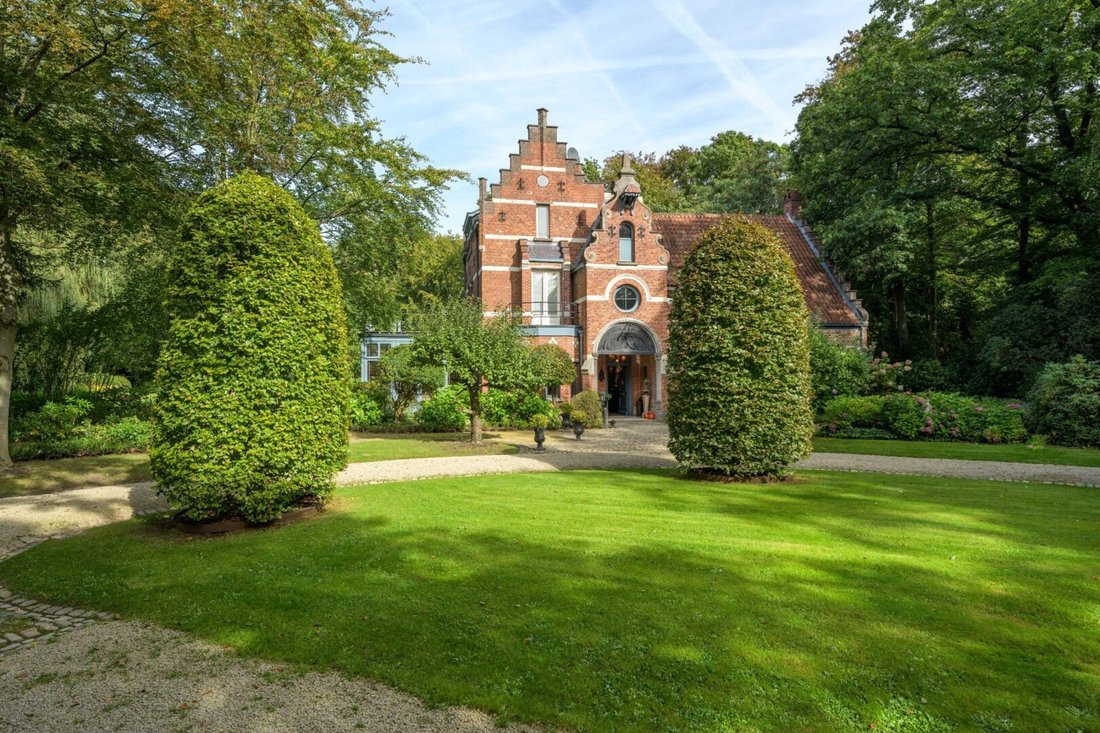 Villa in Schoten, Flanders, Belgium 1 - 15315625