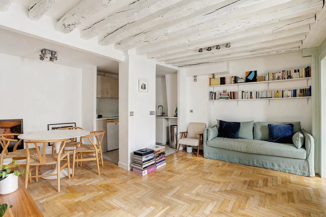 Apartment in Chateau d'Eau-Lancry, Paris 10e Arrondissement, Paris 1 - 18482077