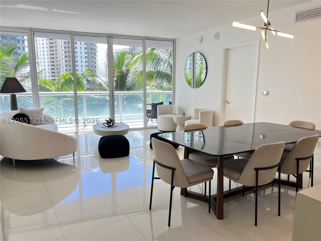 Condo in Miami, Florida, United States 1 - 18482143