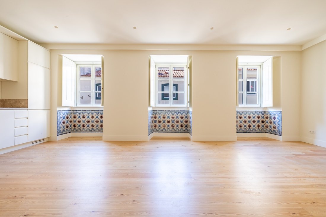 Apartment in Arroios, Lisbon, Portugal 2 - 18482066