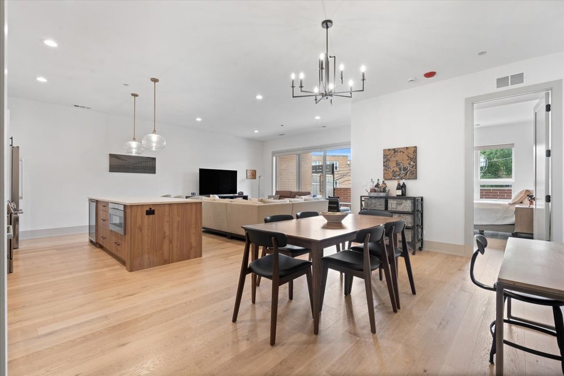Condo in Chicago, Illinois, United States 4 - 18482136