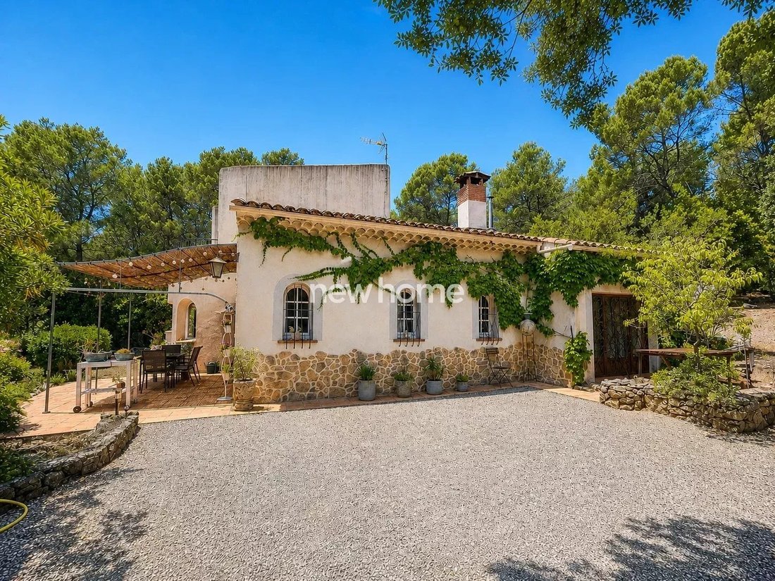 House in Flayosc, Provence-Alpes-Côte d'Azur, France 2 - 18482053