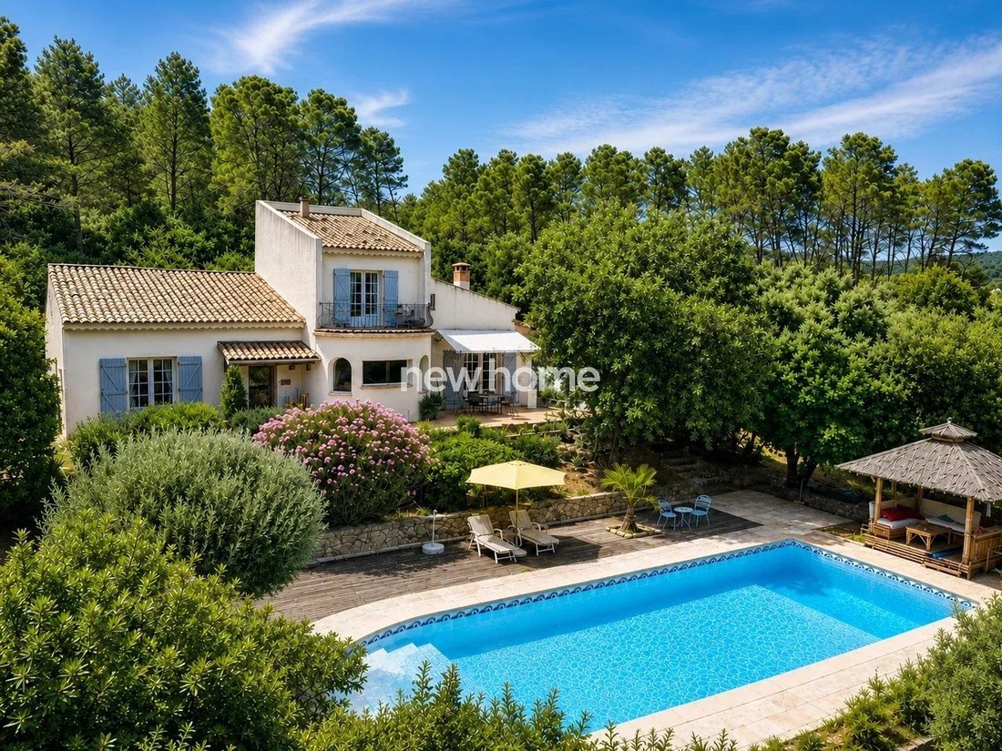 House in Flayosc, Provence-Alpes-Côte d'Azur, France 1 - 18482053