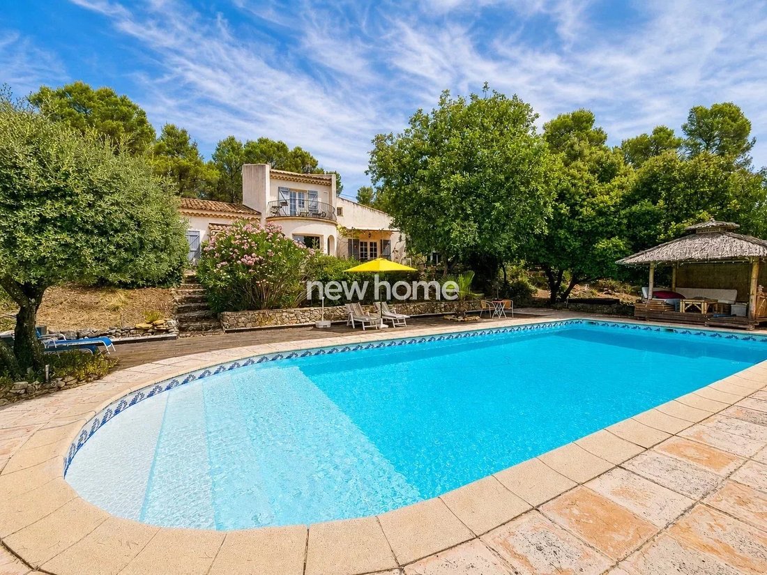 House in Flayosc, Provence-Alpes-Côte d'Azur, France 4 - 18482053