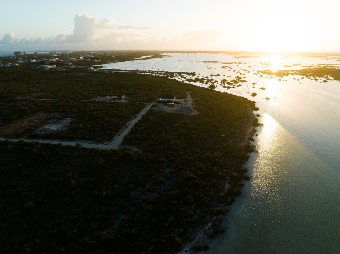 Land in Venetian Road Settlement, Caicos Islands, Turks and Caicos Islands 2 - 18482410
