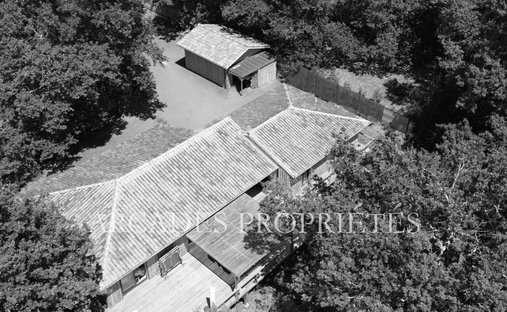 House in Saint-Sulpice-et-Cameyrac, Nouvelle-Aquitaine, France 1
