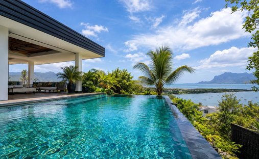 Villa in Black River, Rivière Noire District, Mauritius 1