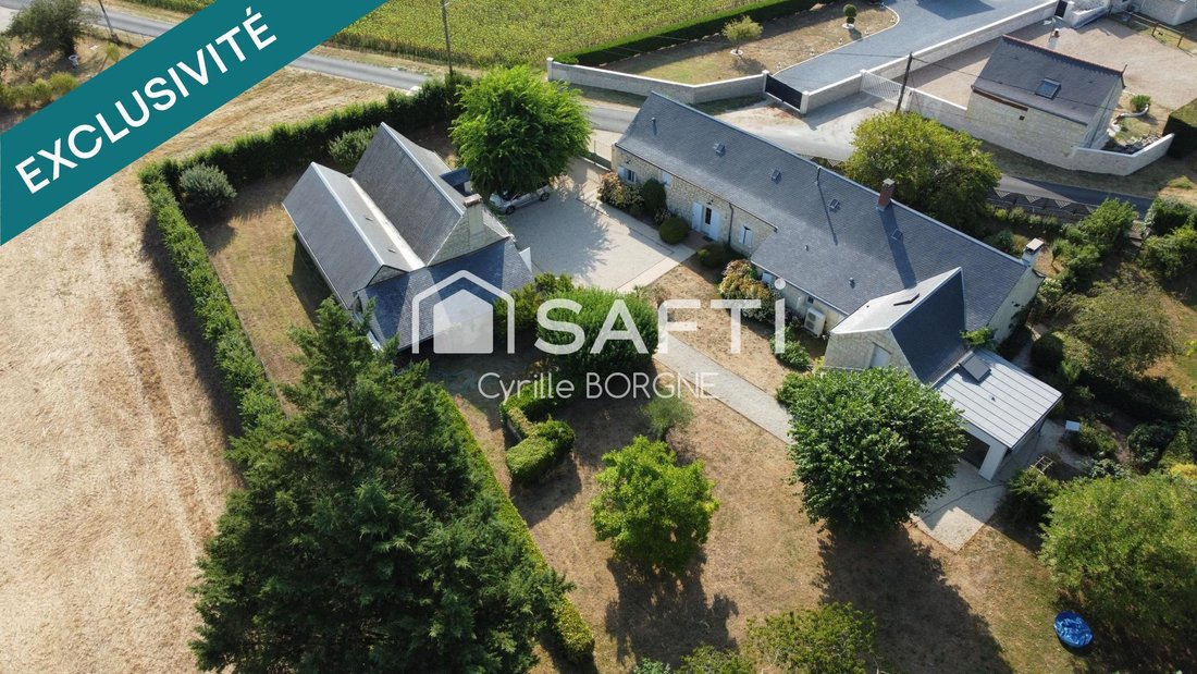 House in La Chapelle-sur-Loire, Centre-Val de Loire, France 1 - 18412891