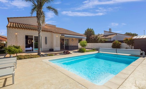 House in Sainte-Marie-la-Mer, Occitania, France 1