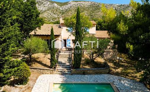 House in Puyloubier, Provence-Alpes-Côte d'Azur, France 1