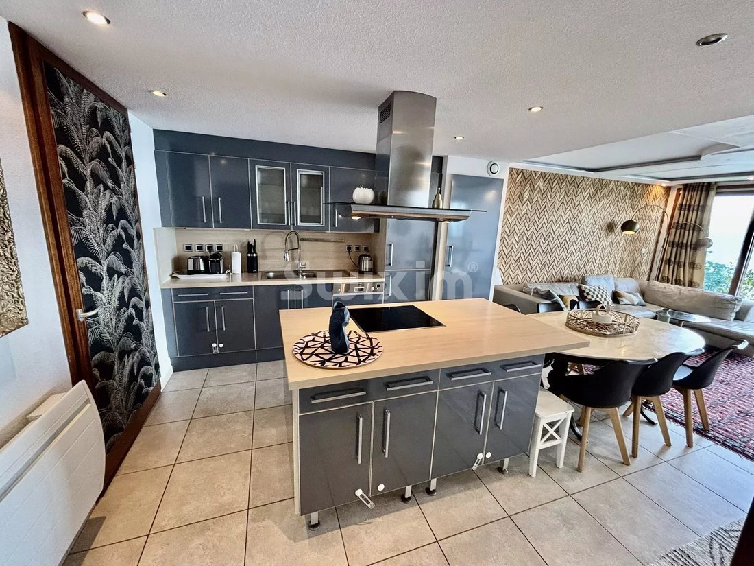 Apartment in Saint-Gingolph, Auvergne-Rhône-Alpes, France 4 - 18482155