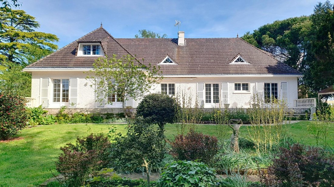 House in Le Boupere, Pays de la Loire, France 1 - 18482485