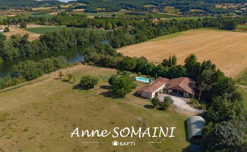 House in Saint-Sylvestre-sur-Lot, Nouvelle-Aquitaine, France 1