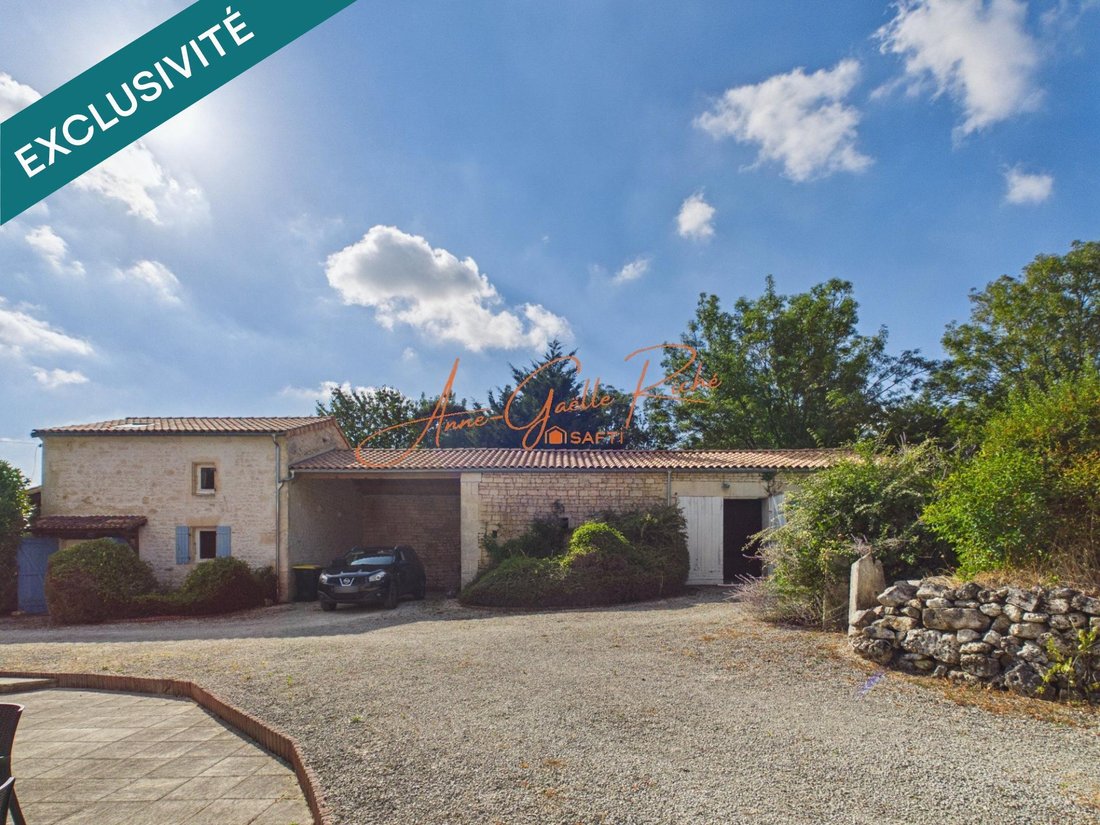 House in Saint-Porchaire, Nouvelle-Aquitaine, France 4 - 18482517