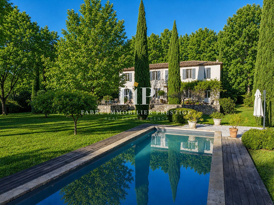 Villa in Rognes, Provence-Alpes-Côte d'Azur, France 1 - 18482351