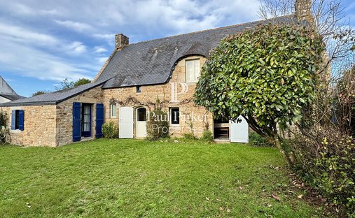 Villa in Baden, Brittany, France 1