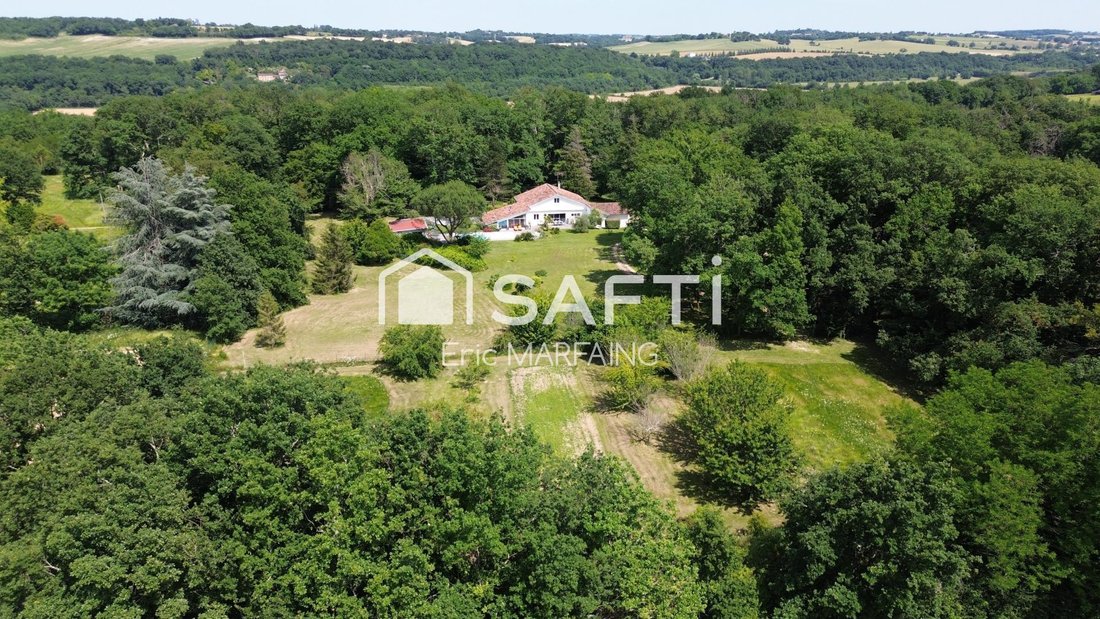 House in Nord, Condom, France 3 - 18482503