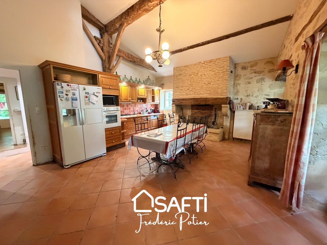 House in Meilhan-sur-Garonne, Nouvelle-Aquitaine, France 4 - 18482497