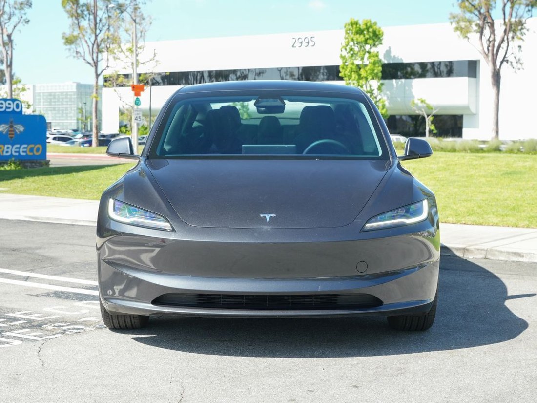 Sedan in Costa Mesa, CA, United States 2 - 18476363