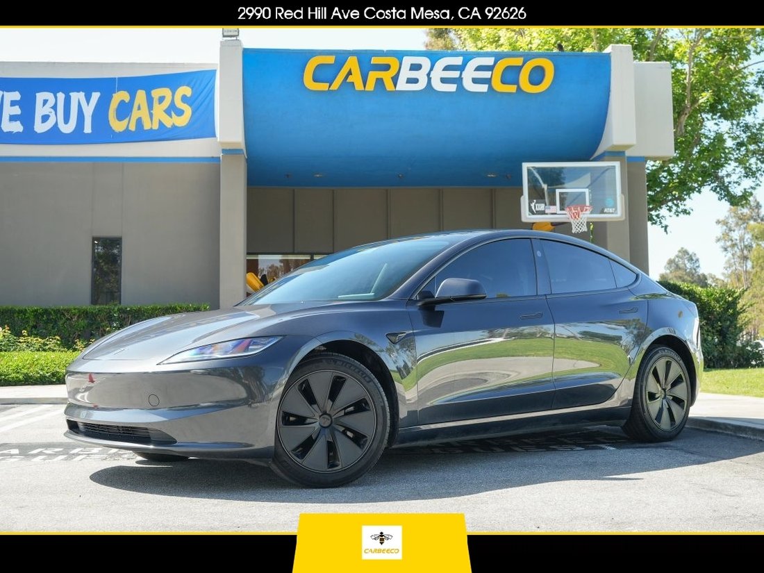 Sedan in Costa Mesa, CA, United States 1 - 18476363