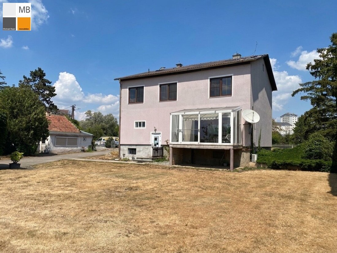 Schwechat, Lower Austria, Austria 1 - 18482203