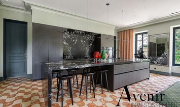 Villa in Saint-Cyr-au-Mont-d'Or, Auvergne-Rhône-Alpes, France 2