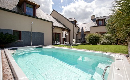 Villa in Le Rachapt-Bellevue, Vitré, France 1