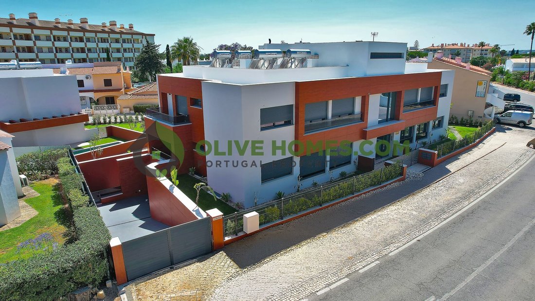 Apartment in Vilamoura, Quarteira, Algarve 1 - 18482448
