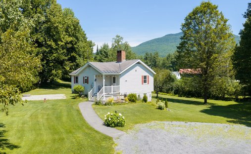 House in Manchester, Vermont, United States 1