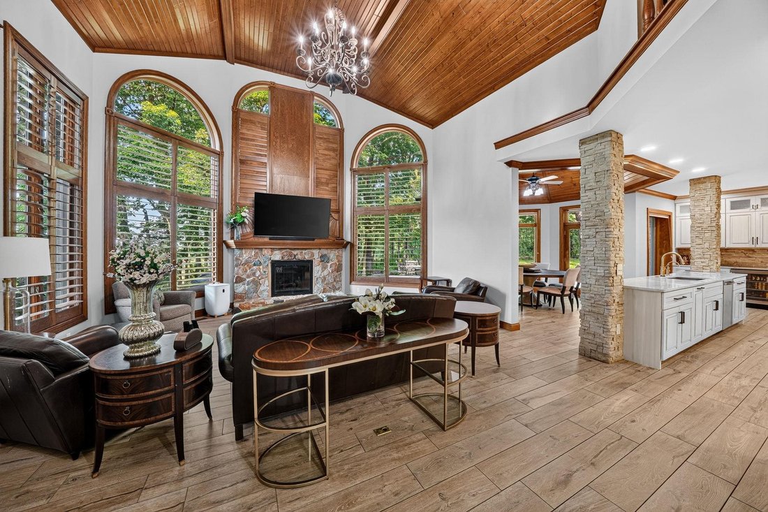 Casa a Middlebury, Indiana, Stati Uniti 2 - 18482471