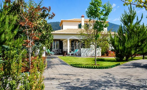 Villa in Ponta do Sol, Madeira, Portugal 1
