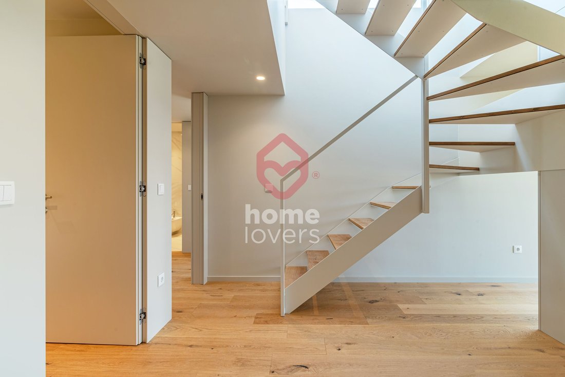Apartment in Sao Felix da Marinha, Porto District, Portugal 1 - 18482435