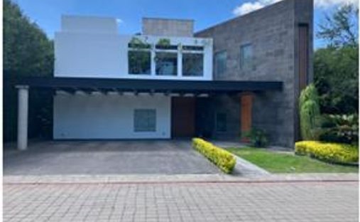 House in Santiago de Querétaro, Querétaro, Mexico 1