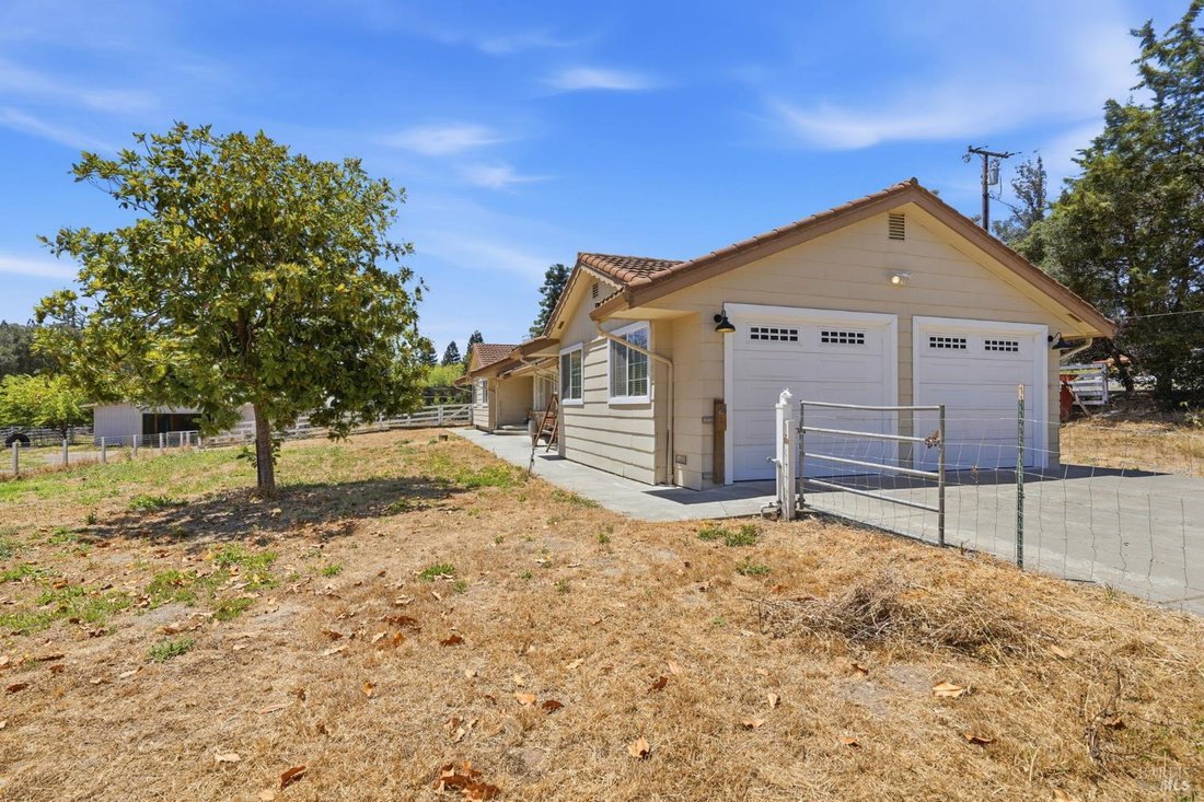 House in Cotati, California, United States 5 - 18465193